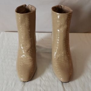 New TOPSHOP Belize Croc Bootie